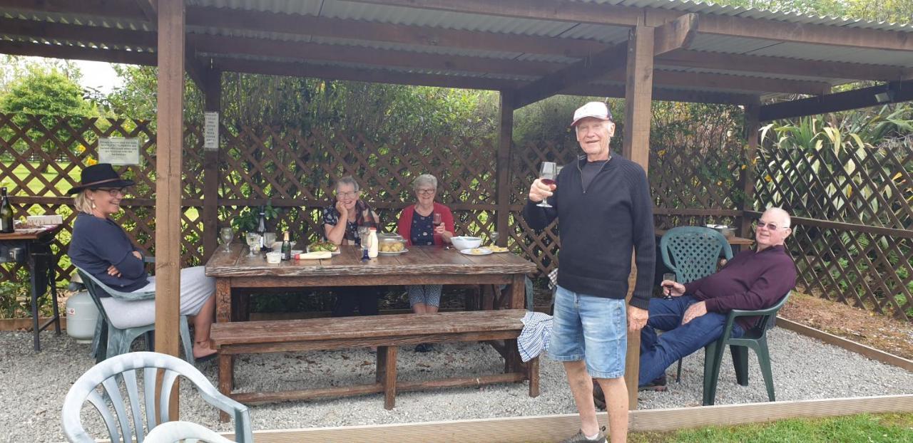 Lake Brunner Country Motel & Holiday Park Moana Εξωτερικό φωτογραφία