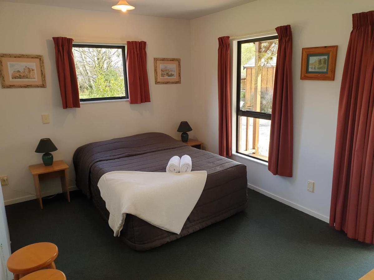 Lake Brunner Country Motel & Holiday Park Moana Εξωτερικό φωτογραφία
